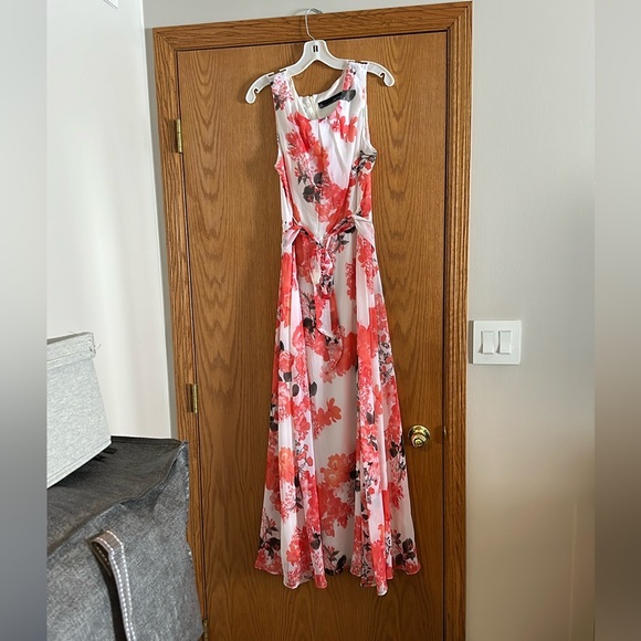 Chetta B Dresses & Skirts - Chetta B maxi dress size 12